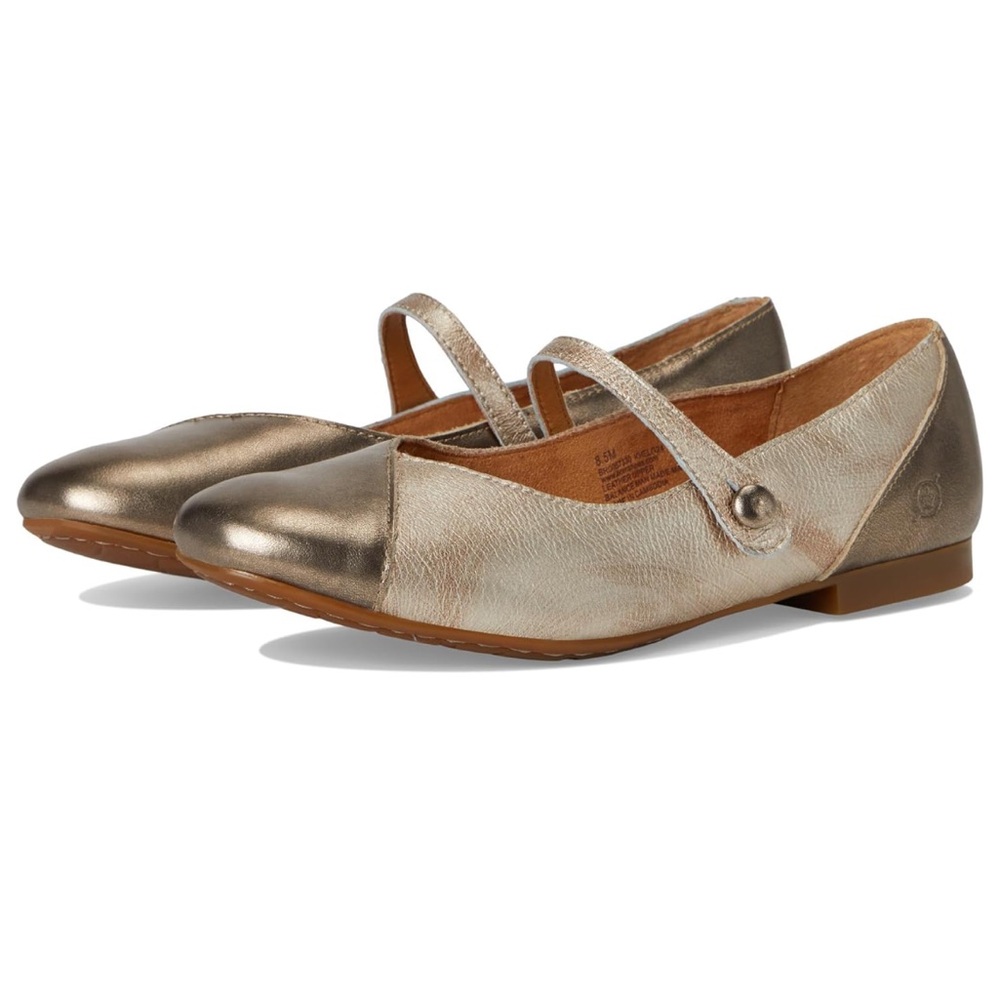 Born Women's Shimmering Silver Genuine Leather Mary Jane Flats size 9 NWT